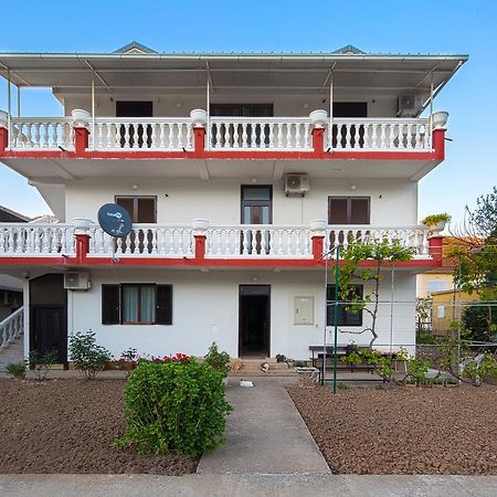 Beluga Apartment Budva Ngoại thất bức ảnh