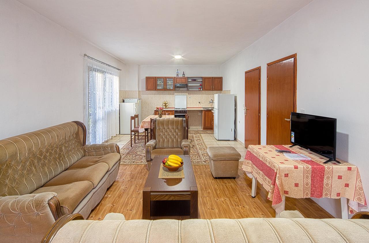 Beluga Apartment Budva Ngoại thất bức ảnh